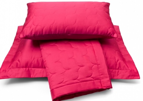 Sprei_satin_vandyck_kleur_raspberry_donker_rose_170 x 260, 260 x 270 cm